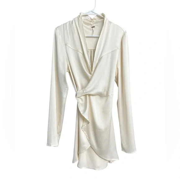 Free People Harley Wrap Tunic Elegant Cream Wrap Blouse Size Large - Picture 5 of 12